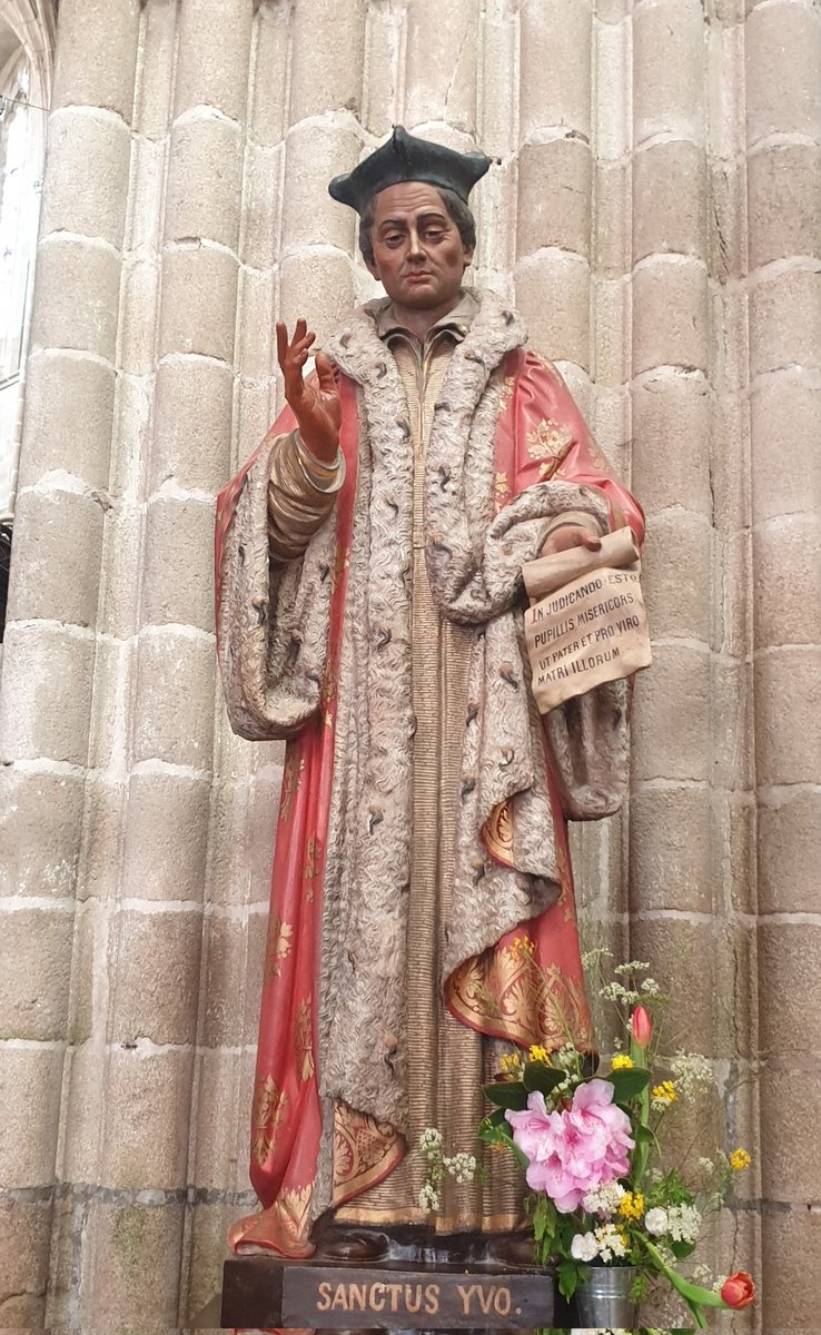 Belle fête de la Saint-Yves à Tréguier en Bretagne ! Vive la Bretagne ❤ #SaintYves #Pentecôte #Tréguier