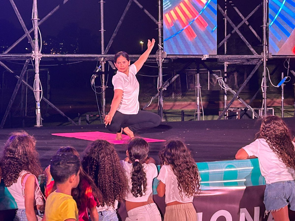 Countdown to the #InternationalDayofYoga 2024 celebrations 

A Yoga session organized for students of International School Choueifat on 18 May 2024.

@iccr_hq
@indembcairo