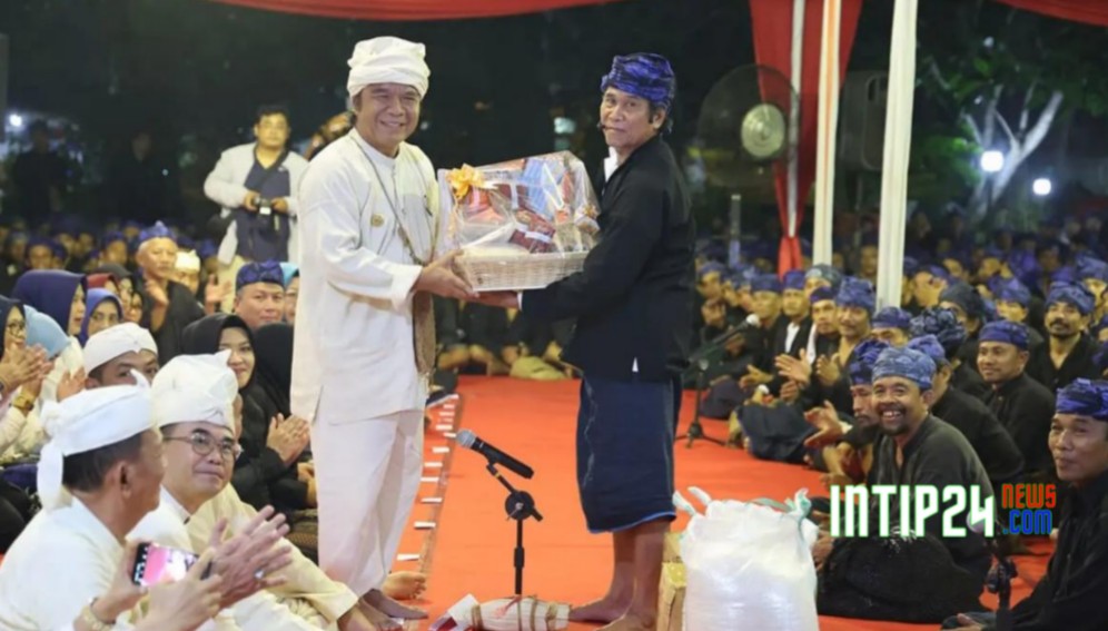 Seba Baduy 2024, Pj Gubernur Banten Al Muktabar Titipkan Tumbuh Kembang Anak dan Generasi Muda 

intip24news.com/seba-baduy-202…