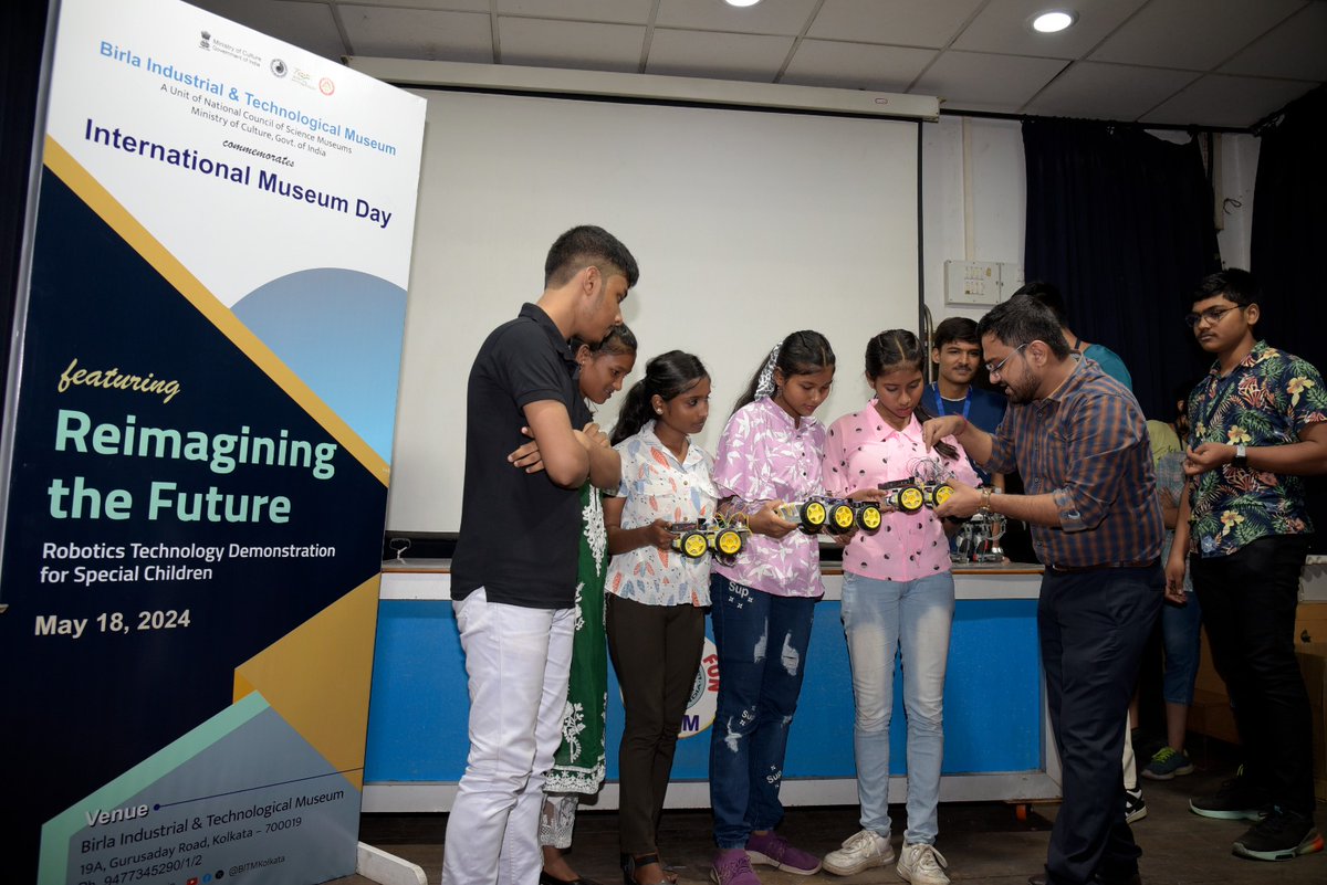 @BITMKolkata, a Unit of @ncsmgoi, @MinOfCultureGoI commemorated the #InternationalMuseumDay on May 18, 2024. Featuring: #GrandOpening of #TransportGallery #ArtefactsAlive - AR enabled #OutdoorExhibits #ReimaginingTheFuture - #Robotics Demonstration for Special Children