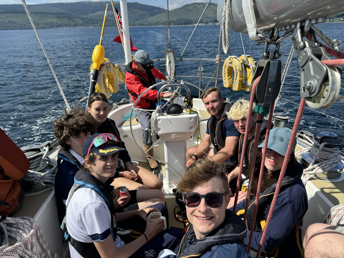 The Arran leg of the race is complete and now heading to the finish line in Troon #sipr24