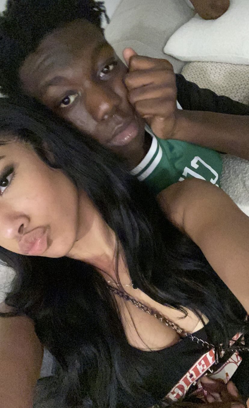 Youngdaboupdates on X: Dabo and aya are safe and is at Dabo Airbnb thank  you guys for sending prayers their way. t.coCNvKboyGTG  X