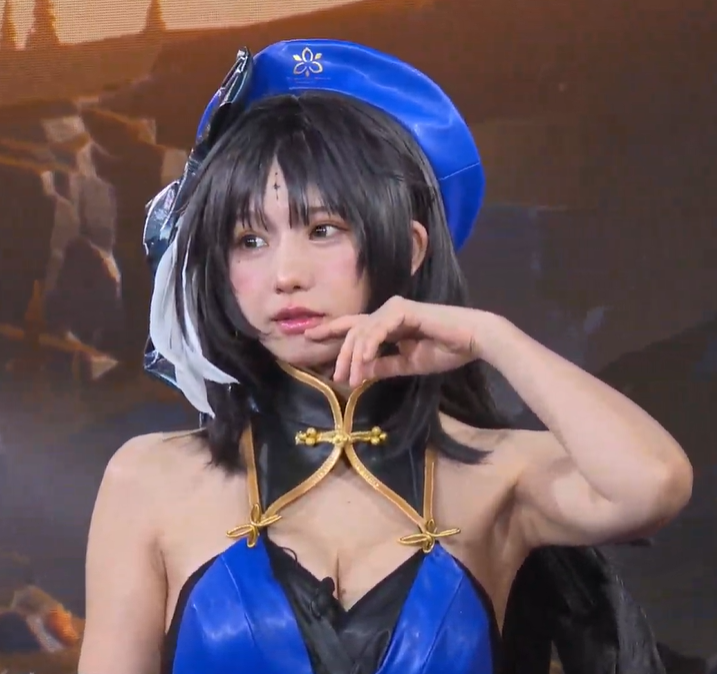 timelywuwa's tweet photo. Yangyang Cosplay from the Japanese livestream! https://t.co/41U1nc6kpr