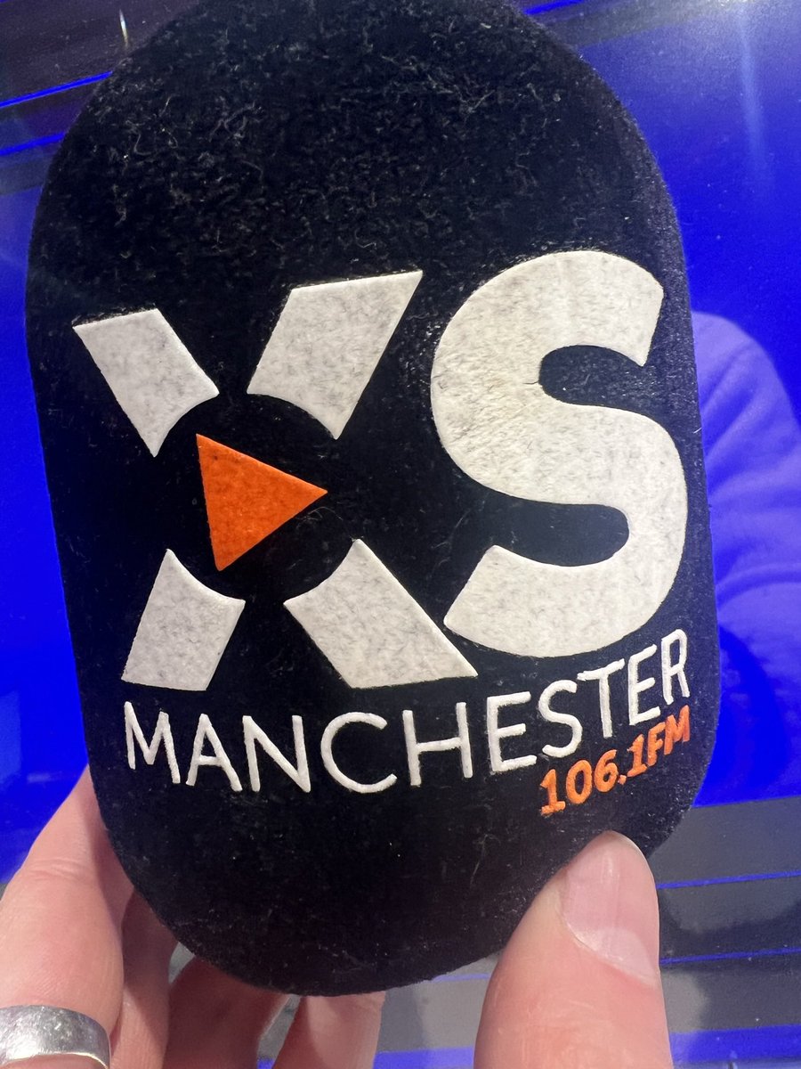 Oi oi Tasty slice of @XSManchester coming your way Got Britain’s greatest dessert based radio feature And track of the weekend from @ellyssemason 12-3pm