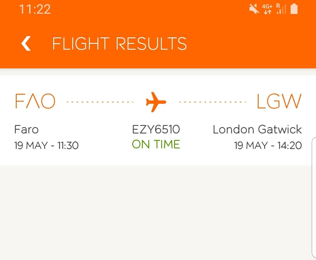 cockerdogjarvis's tweet photo. Morning @easyJet . On a bus beside the plane 8 mins before take off time. You are still taking baggage off the flight  what does it say the flight is on time? https://t.co/WevyTEj88E
