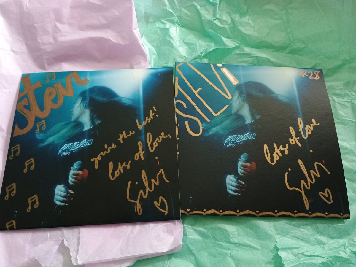 HippyHour tweet media