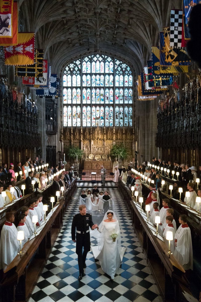 their wedding photos goes HARD😩#Sussexes6thAnniversary #LoveWins