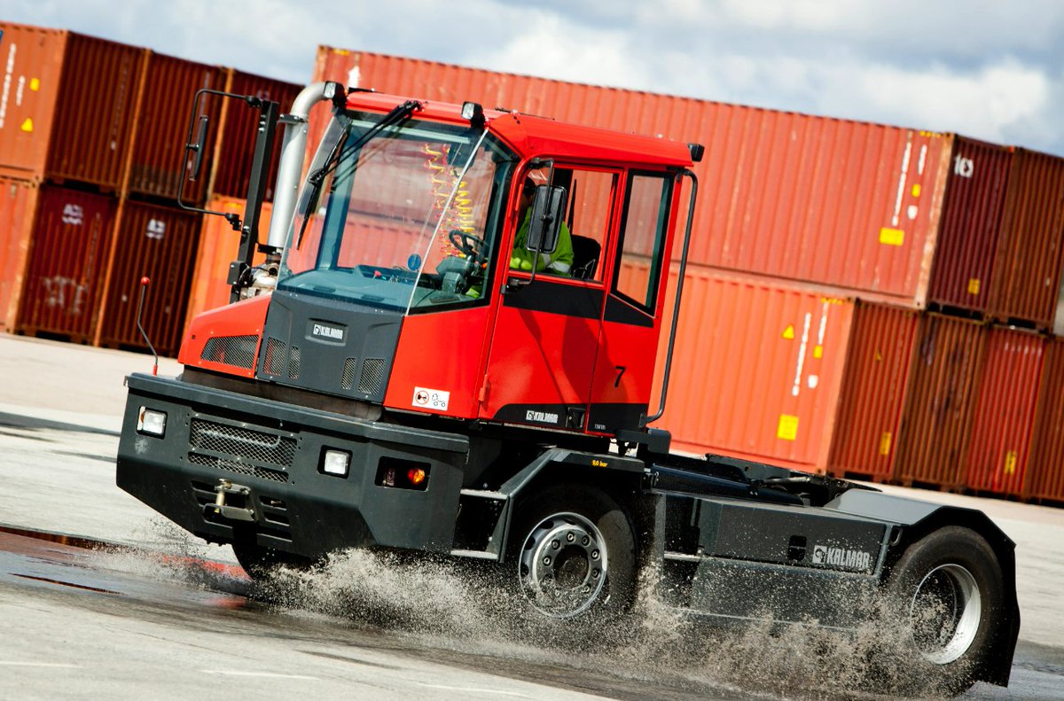 Kalmar will supply supply three terminal tractors to an Italian port operator. Uniport Livorno is located in the Port of Livorno, one of Italy’s largest seaports. ➡️ bit.ly/4bmpVdM @Kalmarglobal @Cargotec #goodnewsfromfinland #finland #italy #finnish #kalmar #port