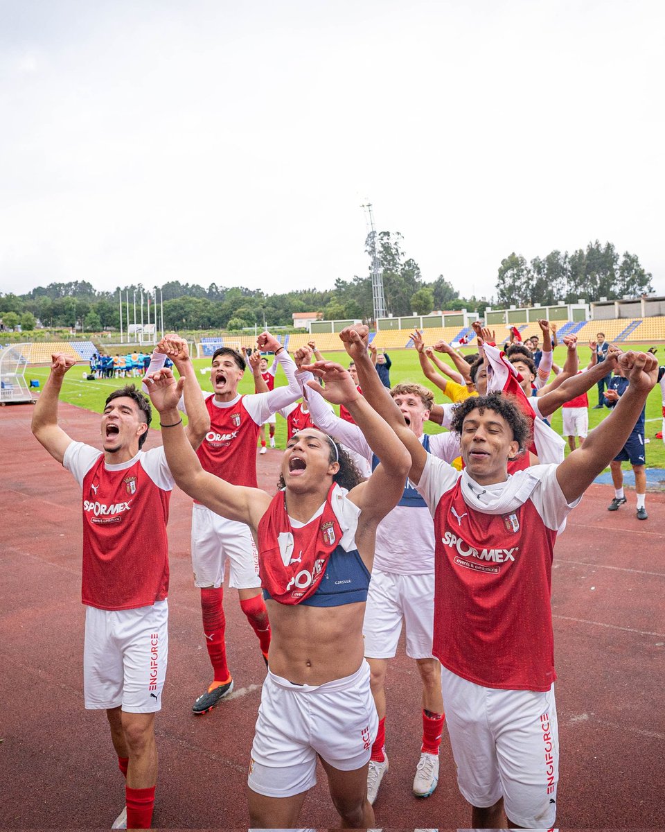 Hoje acordamos mais felizes… 🥰 Bom dia, CAMPEÕES! #PorMaisFuturo