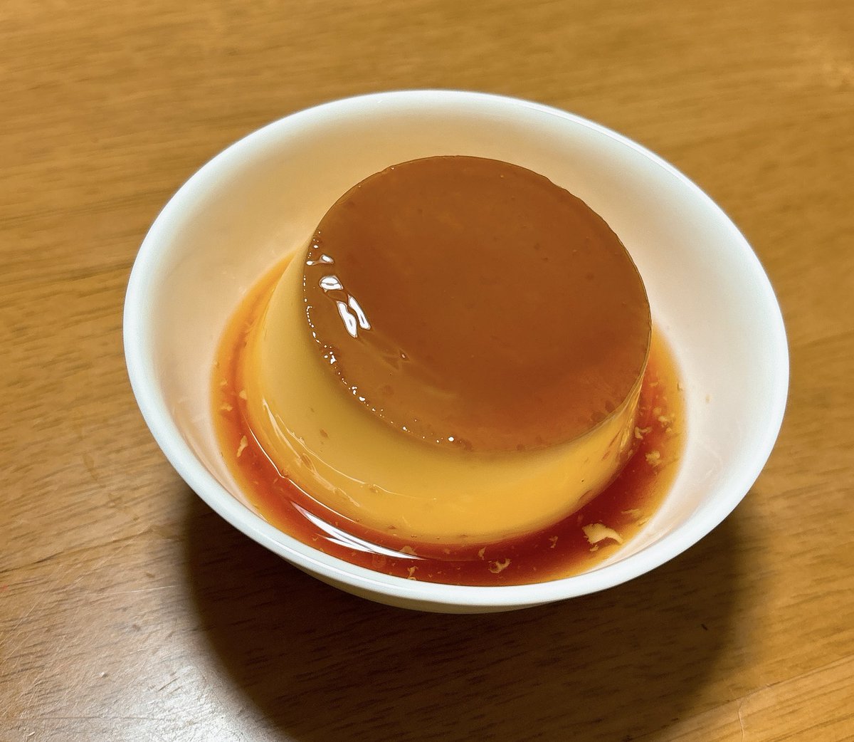 完璧な仕上がり🍮✨
カラメルたっぷりで卵ずっしりプリン！
おうちスイーツは自分好みに出来るのが最高でい