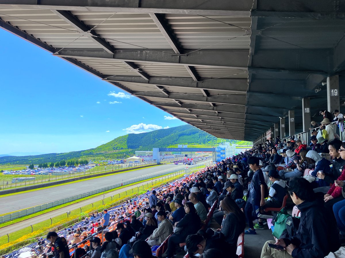 オートポリス来場者数 ＼前年比150%の14.500人／ SUPER FORMULA Rd.2 九州大会 に ご来場頂きありがとうございました！ #SFormula @autopolis2005