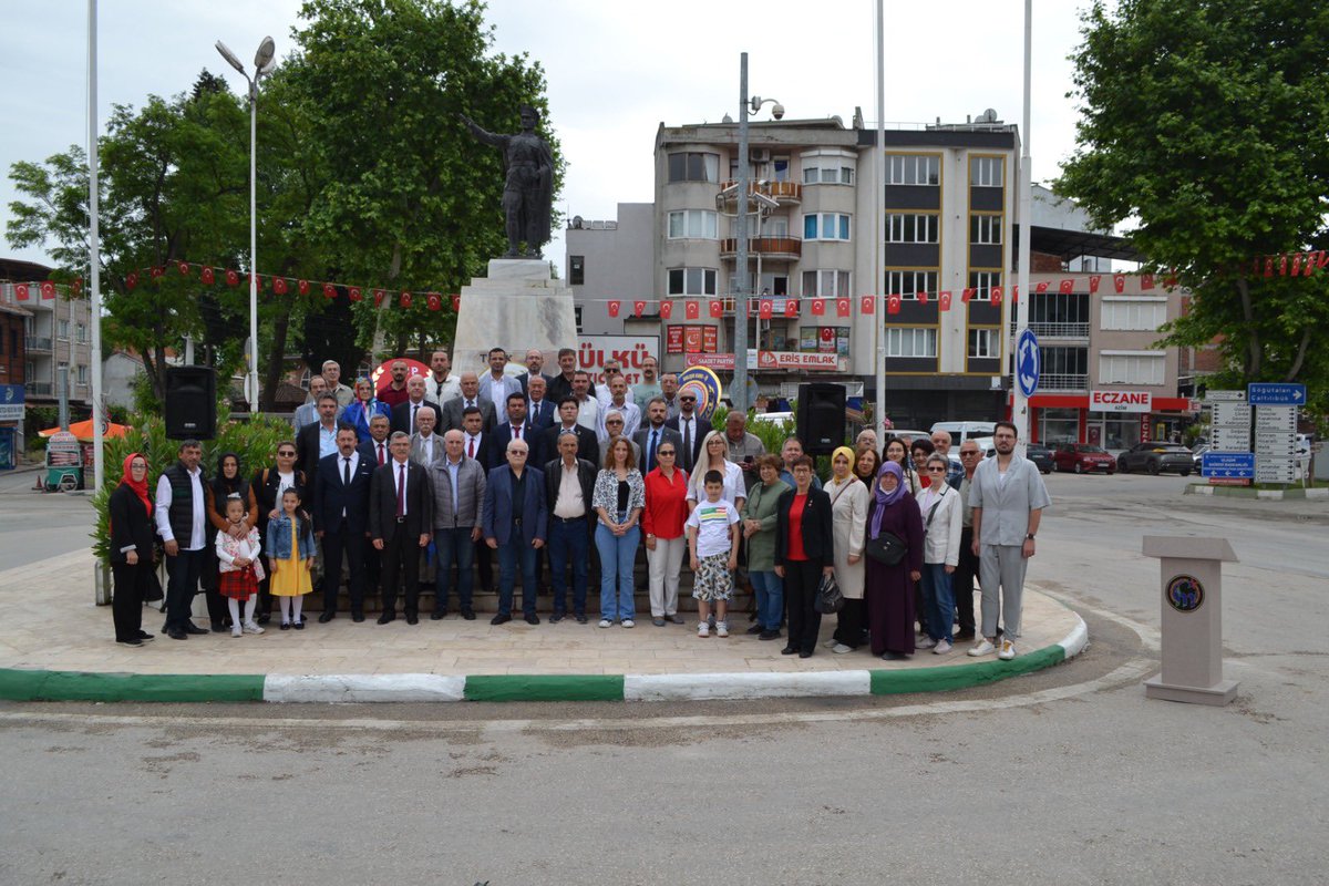 19 Mayıs ATATÜRK’ü Anma Gençlik ve Spor Bayramını üyelerimiz ve halkımızın katılımı ile kutladık .
#19MayısAtatürküAnmaGençlikveSporBayramı 
#addmustafakemalpaşa