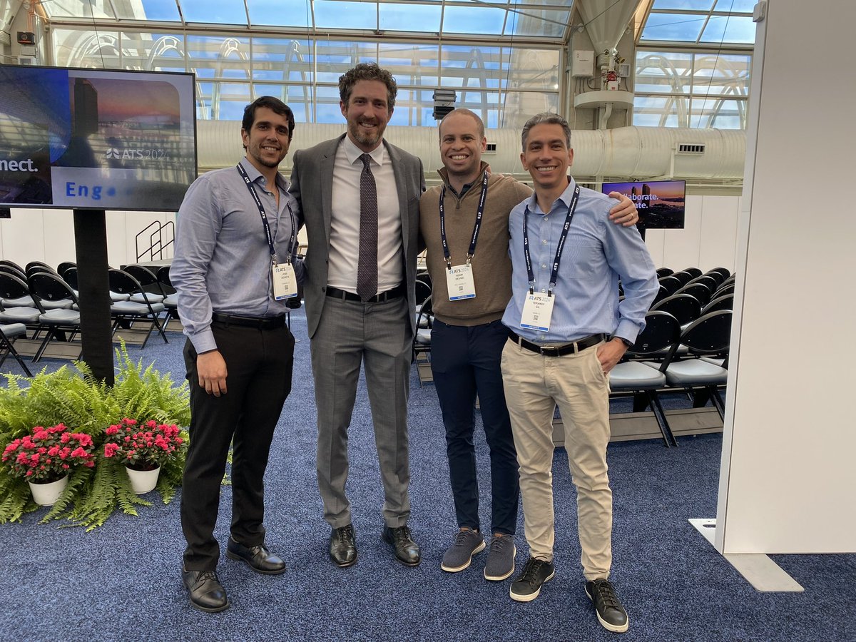 #PCCM #Fellows networking at #ATS2024 with @DGlaucomflecken 😃 @atscommunity @accpchest @alatoraxorg @apccmpd @acpimphysicians @acpflchapter @atsearlycareer @ATSMedEd