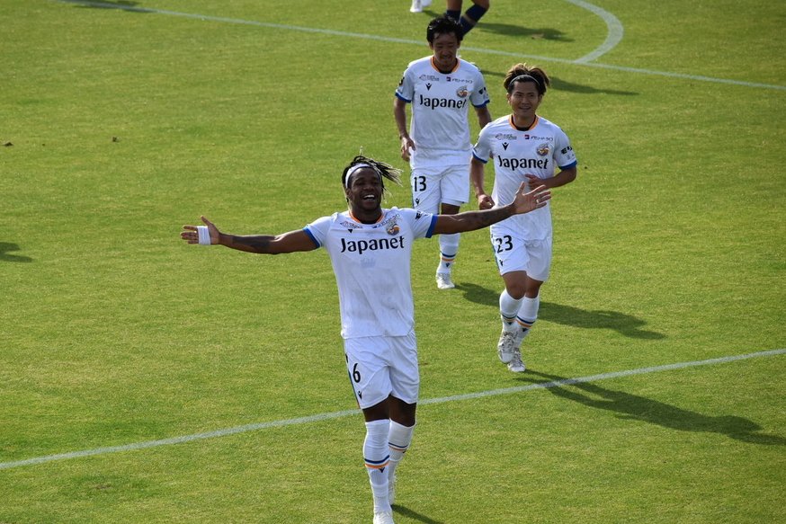 ko_viv's tweet image. MATHEUS JESUS ​​​​está empatado no topo da lista de pontuadores da J2 League.

＃MATHEUSJESUS