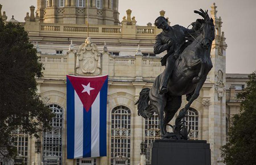 Hace 129 años, nuestro Héroe Nacional caía en combate: 'Ya estoy todos los días en peligro de dar mi vida por mi país, y por mi deber de impedir a tiempo que se extiendan por las Antillas los EEUU y caigan con esa fuerza más sobre nuestras tierras de América'. #MartíVive