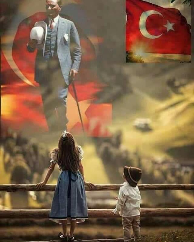 19 Mayıs tatil değil bayramdır. Bu kutlu yılda mücadele veren başta Mustafa Kemal Atatürk ve silah arkadaşları olmak üzere herkesin bayramını kutlarım.
#Atatürk 
#AtatürküAnma