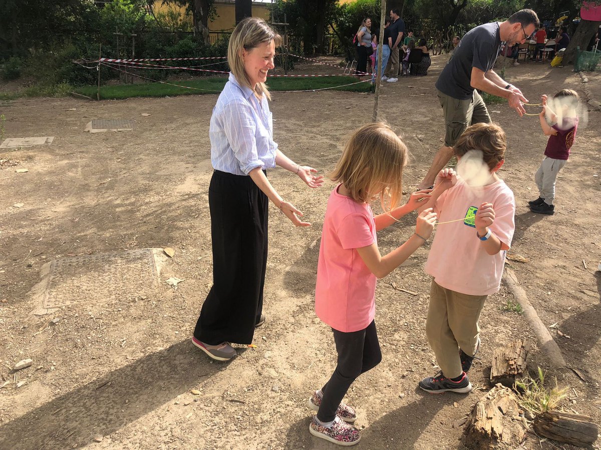 Snapshots of yesterday’s Play Festival (Festa del Gioco #Garbatella) where we learned about the senses, categories, joint action, and open science through experiments with special little scientists
