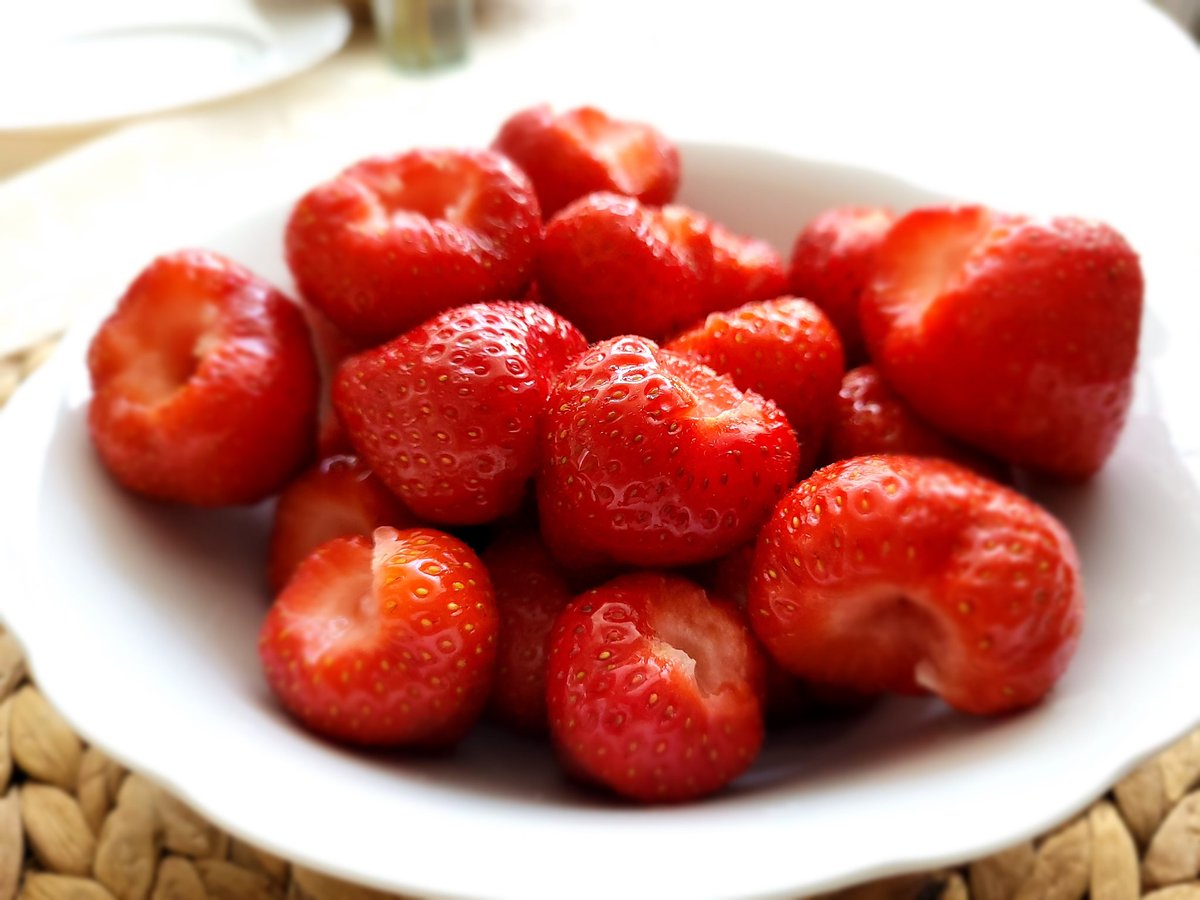 It's this time of the year again ... #strawberries #Erdbeeren
