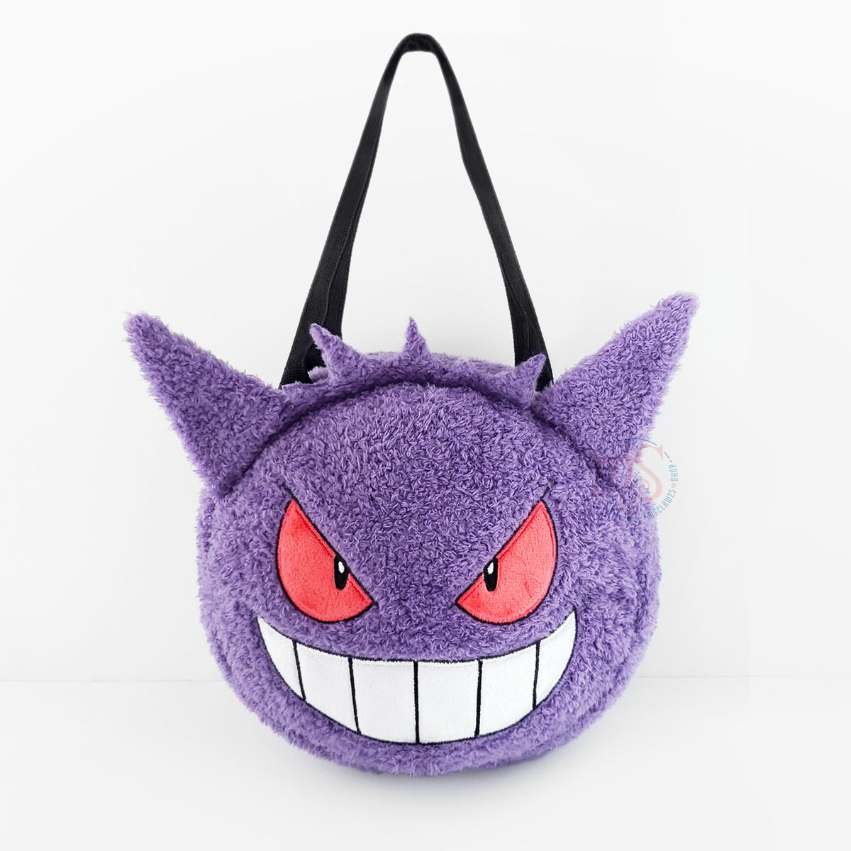 MSClaw25's tweet image. ⛩ Pokémon | Gengar Fluffy Small Carrying Bag

🛒 msclaw25.com
International shipping

-
#gengarbag #Gengar #Gengarplush #ghostpokemon #poisonpokemon #pokemon #pokémon #pokèmon #pokemongo #pokemonlove
#toyshop #japantoys #plushies #plushshop #Plush #Kawaii #japanimport