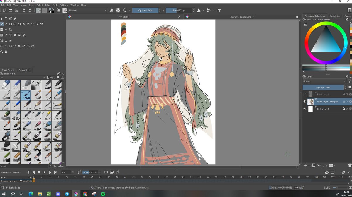 Qlaz12's tweet image. the queen