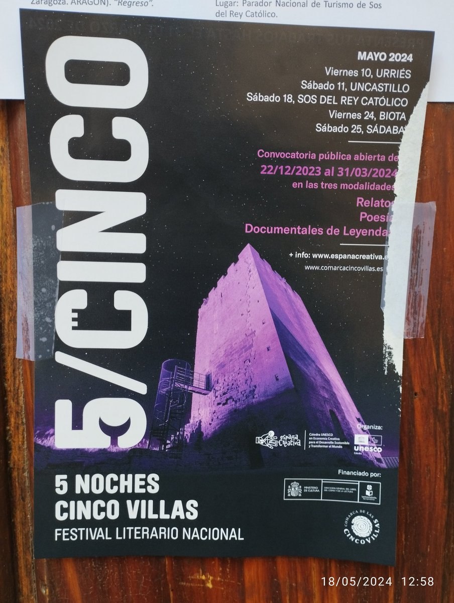 sevegodina's tweet photo. De festival a festival y disfruto porque me toca (guiño para #mimuy @PilarBernado) En Sos, gracias a @Felipon59 y @espanacreativa por invitarme. La poesía es un arma cargada de presente en el Rural. Con Pilar Adón y JM de Prada entre otros.  @CHAlugarsZGZ https://t.co/YToQqcO9jv
