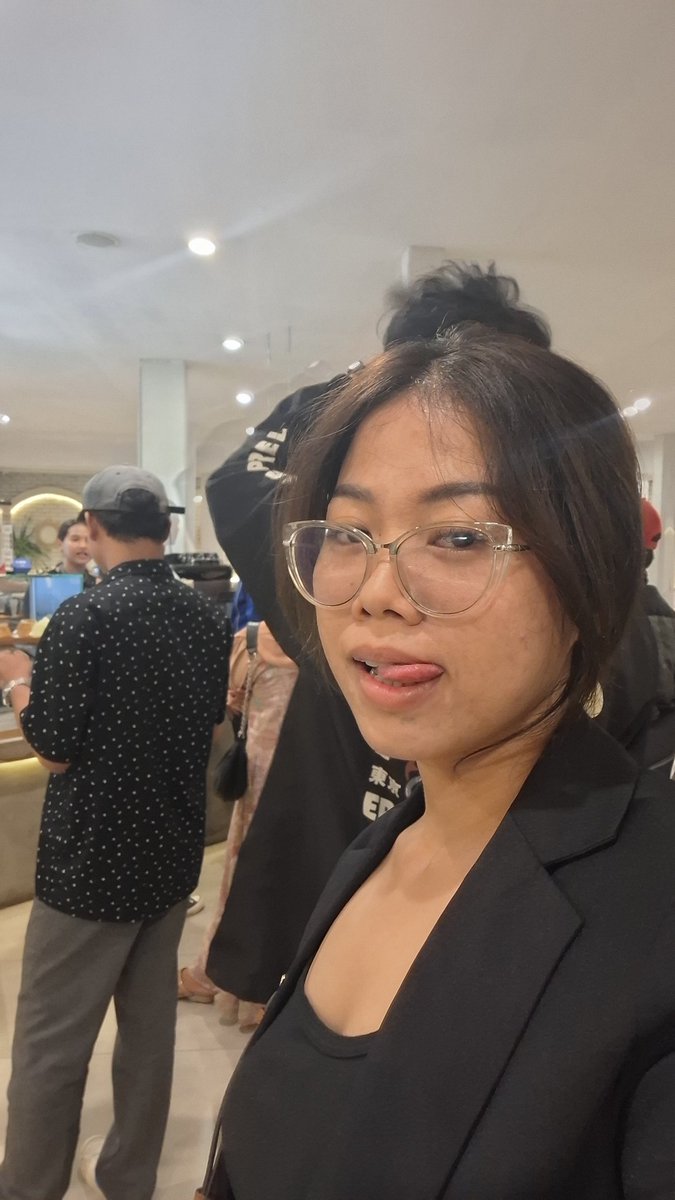 putrdwsa's tweet image. Mari kita aktifkan lagi akun ini dg pap random hahaha