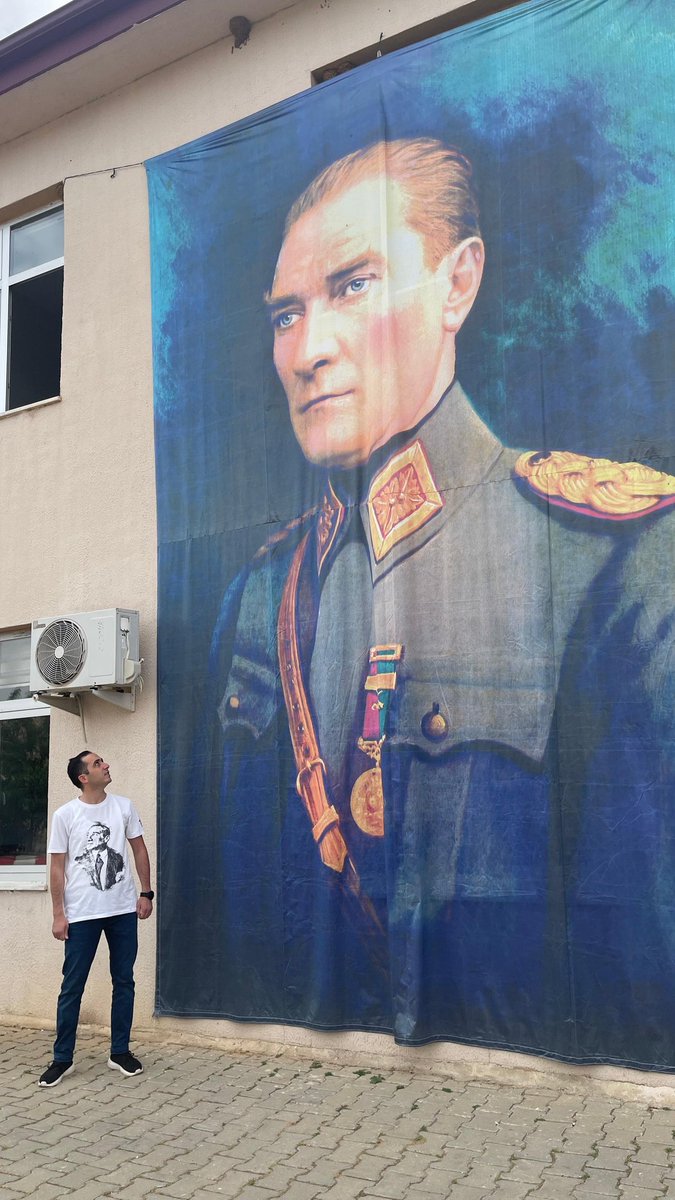 Saygı olsun bu çelik atlıların gök tuğuna, 
Tuğu kaldırmış olan orduların başbuğuna!
#19Mayıs1919
#19MayısGururla
#19MayısAtatürküAnmaGençlikveSporBayramı