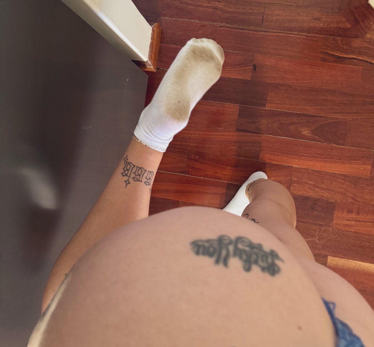Dinner for you tonight is my dirty socks, you’re welcome✨