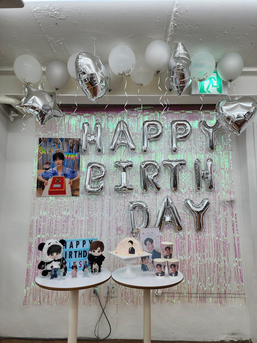 📍생일카페 마감 공지📍

우리 밍밍이의 생일카페가 마감되었습니다.
생일카페에 진행에 관심과 사랑 보내주셔서 감사합니다💕
내년에 또또 만나요🙆‍♀️🙆‍♀️🙆‍♀️

#위철명 #魏哲鸣 #0523 #생일축하해 #홍대 #러비니돌