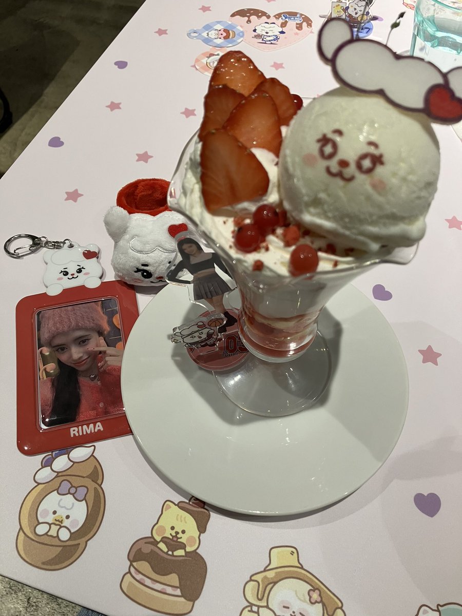 20no_1number1's tweet photo. 幸幸幸🫶❤️
ニナちゃんキナちゃん大好きな娘と虹活🌈
可愛いNIZOOがいっぱい❤️😍
この日を楽しみに学校も習い事も頑張っていたと聞き、母更に幸💓🫶
幸せ空間すぎる🥹🫶💓
#NiziU #NIZOO #ニズーカフェ
#KINA #Lianu https://t.co/QKocBRGLn5
