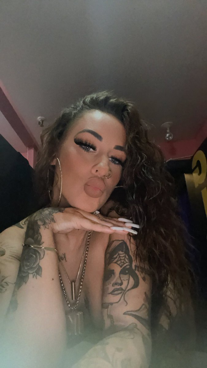KrystalKocks's tweet photo. https://t.co/eH5YXdKknu 
Add my #OnlyFan #Freesubscription 
#StJohn
#StripClub https://t.co/pW2NfkVJs5