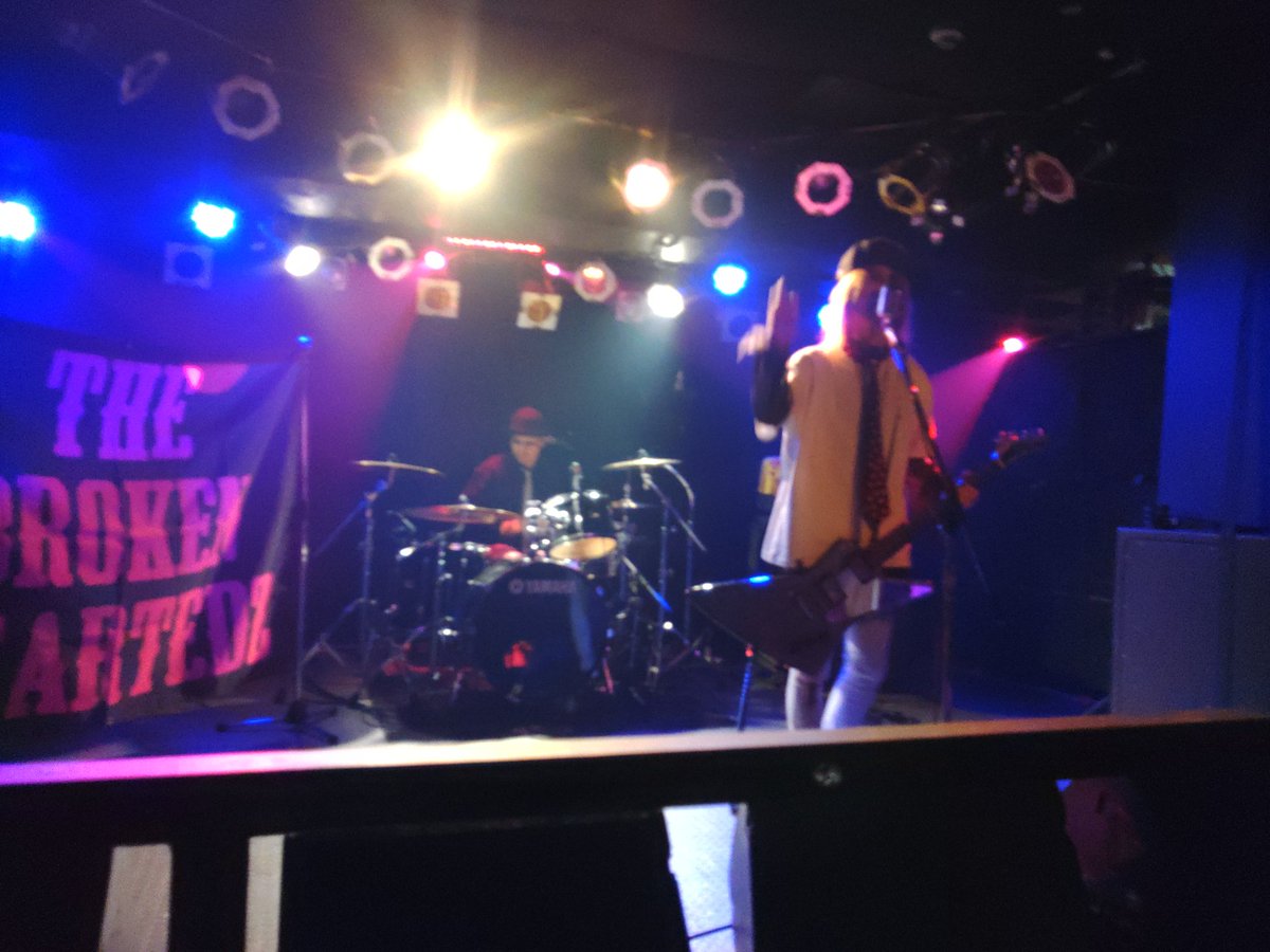 rancidhiloki's tweet image. #GARR 
して、楽しみにしてたニッキー率いる #mule は｢王道ジャパメタ｣だった事が判明。
出会って2年くらいかな？
買い物してて｢イイアタマっすね｣って声を掛けたらバンドやってるってんで仲良くなったヽ(* ´▽｀)人(´▽｀* )ノ
毎日の様に会ってるけどステージのニッキーは新鮮だったなぁ(笑)