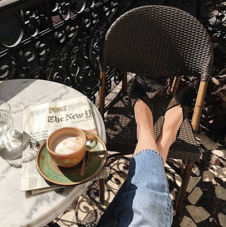 modernlilithh's tweet photo. coffee in the sun ☕️☀️ https://t.co/nhR1esGibZ