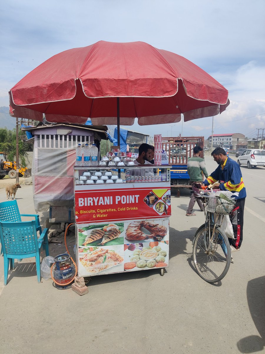 In case you want to have tasty biryani. This brother is located near the petrol pump station at nowgam bypass. Support your local lads who try to make halal earning.