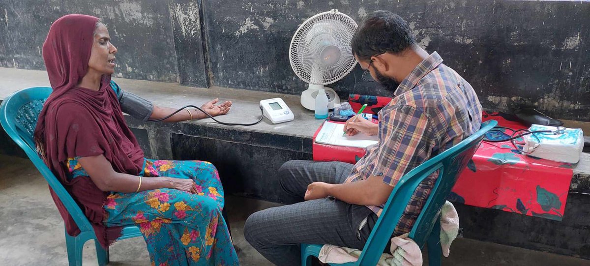 hsfbd's tweet photo. Now a days High Blood Pressure &amp; Diabetes is common to the rural people. Because of their financial condition they not measure it as a result they suffers a lot.
@hsfbd regularly arranging medical camp, where rural people get free advise and freely they measure their condition. https://t.co/7khU0jEF0t