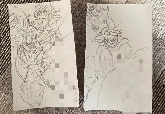雑なラフで頭の中のイメージ
出してみたけど
左の方が良さそう
(モザイクは裏紙の字が
入っちゃってただけだから
気にしてないで) 