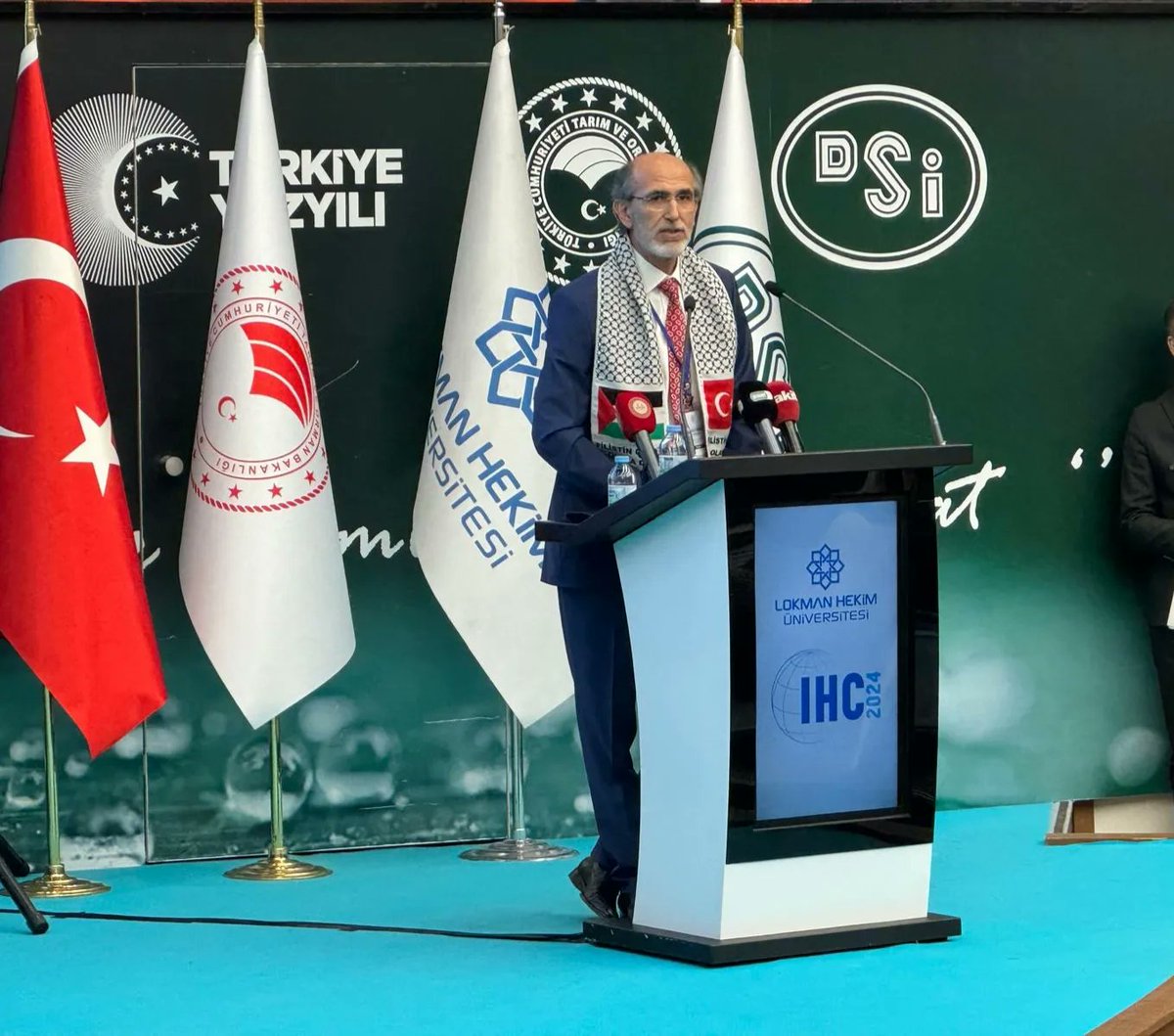 sayaderglobal's tweet photo. SAYADER Sağlık ve Yaşam Derneği olarak 17-19 Mayıs 2024 tarihleri arasında Lokman Hekim Üniversitesi ev sahipliğinde gerçekleşen "Uluslararası Helal Kongresi-IHC 2024" katılım sağladık.

Kongreye ilişkin detaylı bilgi almak için
https://t.co/vNI65bWi6Z linki ziyaret edebilirsiniz https://t.co/qQmbjr8ySd