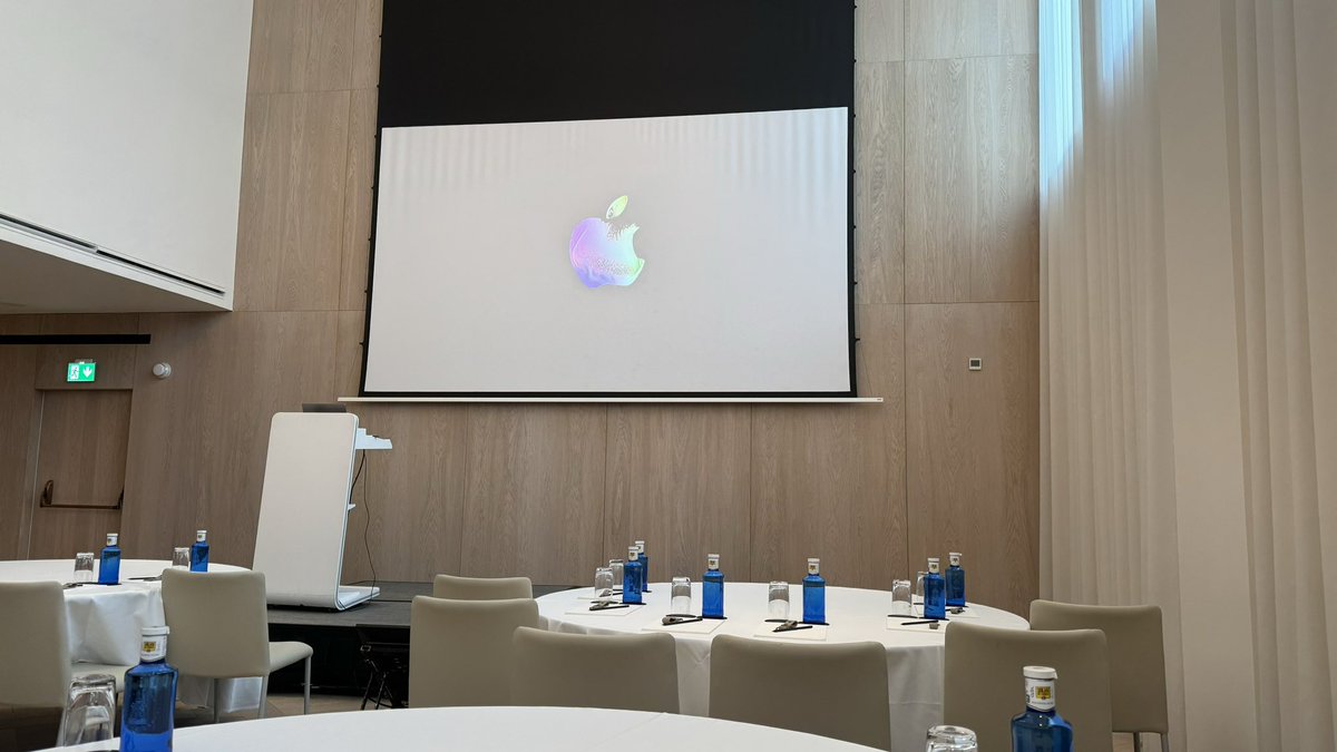 Dia en Madrid para reflexionar, trabajar y aprender, pero también para hacer comunidad <a href="/appleedues/">Apple EDU Community España</a> #apls