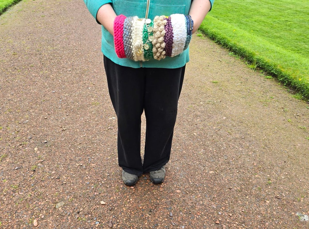 The Yorkshire Grey Sheep (@louisewalton78) on Twitter photo It is #dementiaawarenessweek I knitted this Twiddle Muff for my MIL but unfortunately she passed away from Vascular & Frontal Lobe Dementia before I could give it to her, I have decided to sell it & the ยฃ10 will go to Dementia UK โค๏ธ
#ukgifthour #ukgiftam theyorkshiregreysheep.co.uk/product/twiddlโฆ It is #dementiaawarenessweek I knitted this Twiddle Muff for my MIL but unfortunately she passed away from Vascular & Frontal Lobe Dementia before I could give it to her, I have decided to sell it & the ยฃ10 will go to Dementia UK โค๏ธ
#ukgifthour #ukgiftam theyorkshiregreysheep.co.uk/product/twiddlโฆ