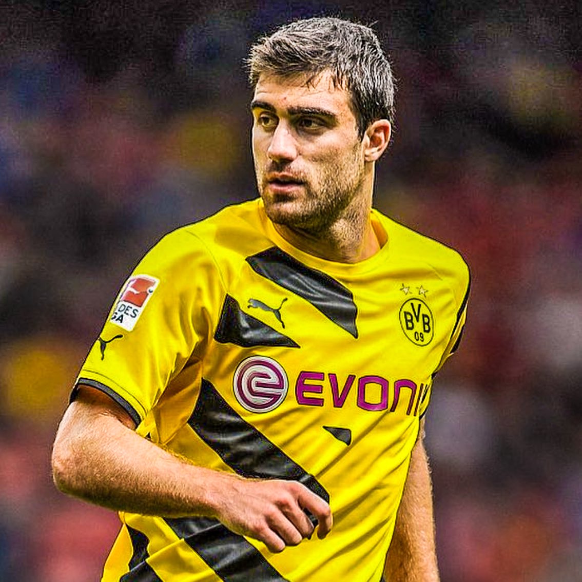 🚨🇬🇷 𝐎𝐅𝐅𝐈𝐂𝐈𝐀𝐋 | Sokratis Papastathopoulos (35) will RETIRE from football at the end of the season! 👋 600+ professional apps and 7 trophies won across his career.