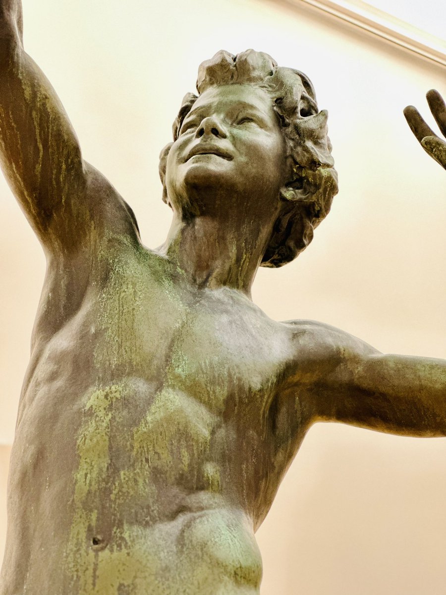 DARRIGADE's tweet photo. #NuitDesMusées au #MARQ de @ClermontFd 💫 Pépites de notre patrimoine national et régional et fresque historique vivante de notre histoire collective 🖼️👏
#arts #auvergne #sculptures #peintures https://t.co/OAjrxBy4AF
