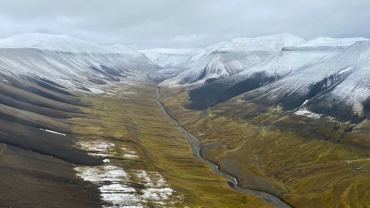 À vendre: morceau de terre unique sur archipel stratégique de l'Arctique l.bfmtv.com/nNAc
