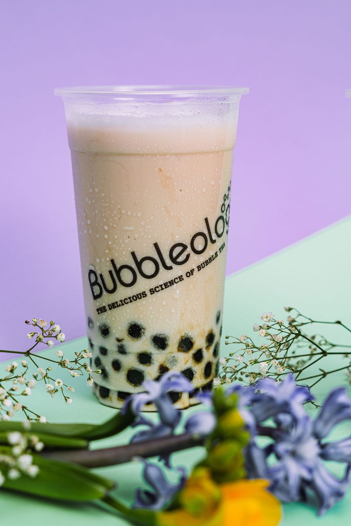 We're ready and blooming excited to celebrate #ChelseaFlowerShow 💐

Join in the fun with our Rose and Jasmine milk teas 🌹