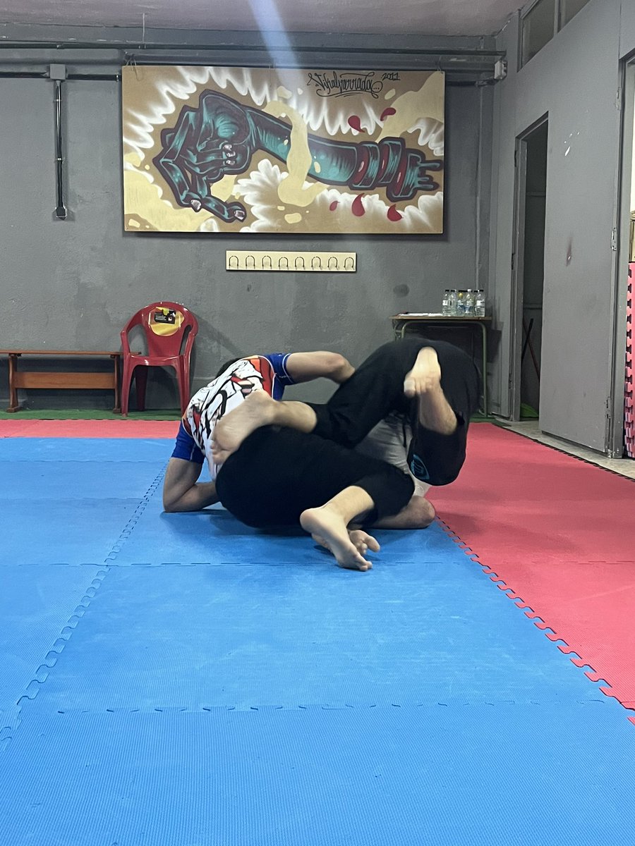 Seguimos preparando el mundial con la ayuda de <a href="/AVVicalvaro/">AVVicálvaro</a>, vamos a por todas!