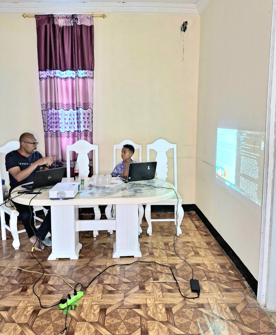 AbityEphrem's tweet image. 📚 It's amazing to think that these small steps today could pave the way for a big future in tech.
#TechDad #WebDevelopment #FutureProgrammer #CodingWithDad