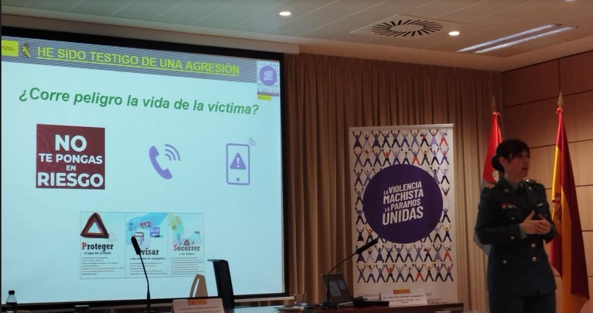 Participamos junto con otras agrupaciones de #valladolid en jornada de formación de  Puntos Violetas y uso de herramientas en casos de violencia machista.
🦺💜🟣
<a href="/Valladolid_Gob/">Subdelegación del Gobierno en Valladolid</a> <a href="/policia/">Policía Nacional</a> <a href="/guardiacivil/">Guardia Civil</a> <a href="/ACisterniga/">AYUNTAMIENTO DE LA CISTERNIGA</a> 
<a href="/ArroyoPCivil/">arroyopcivil</a> <a href="/PcTudeladeduero/">Pc Tudela de Duero</a> <a href="/apcvalladolid/">Protección Civil Valladolid</a> <a href="/AVPCTORDESILLAS/">AVPC TORDESILLAS</a>