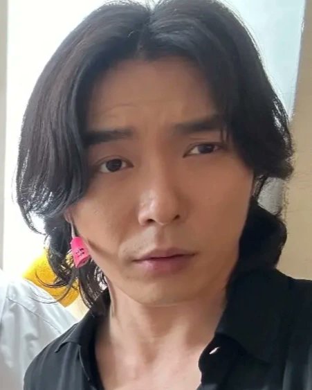 vamous0996's tweet photo. New π€³ update. Can't name what is this expression but it is sexy βΊοΈ #kimjaewook #kimjaeuck #jaeuck #kimjaeuck #jaewook #jaeuck #jaewookkim #jaeuckkim #γγ γΈγ§γ¦γ― #DeathsGame #coffeeprince #antiquebakery #temperatureoflove #thevoice #theguest #choiyoon #motaegu #κΉμ¬μ± #pagwa https://t.co/FmV8Gh3ve6
