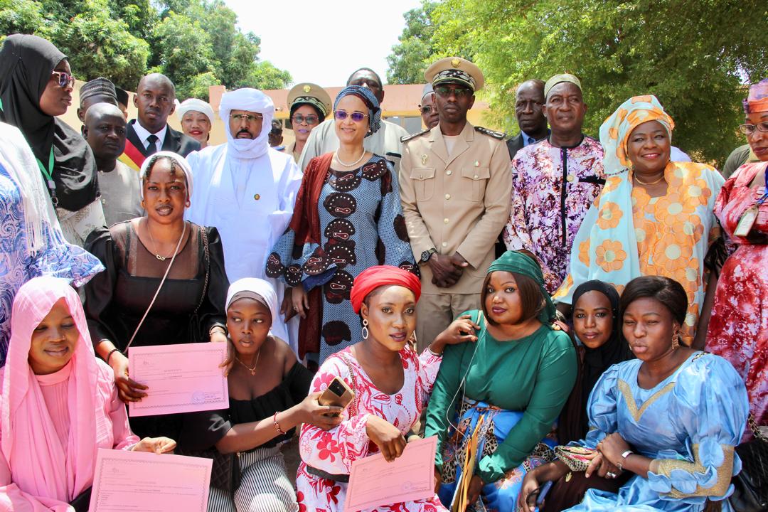 Ministère de l'Entreprenariat National, Emploi &FP tweet media