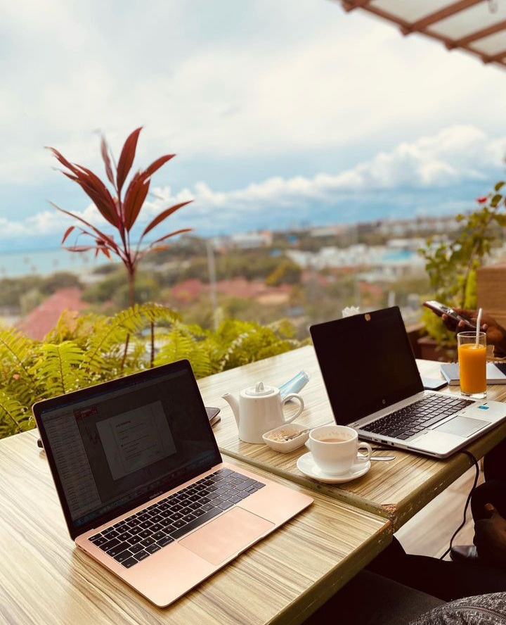 iamjordan's tweet image. I Don't Understand Why People Chase After 9-to-5 Grind!
Here Are 7 Websites That Pay You Daily
No Skills or Experience Required: ↓