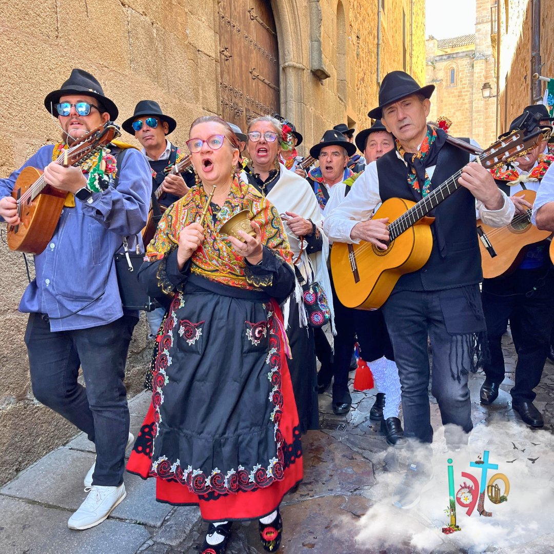 🔶 #Jato2024 tiñe de colores, tradiciones, arte y música las calles de la ciudad monumental de #Cáceres. Ve a descubrir todo lo que te ofrece este evento lleno de actividades y oportunidades. 🎨🎶 🎉 🔶

#JATOCáceres #livinglavidarelax #TurismoCáceres #provinciadeCáceres